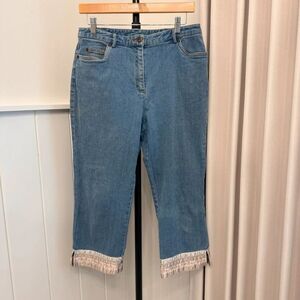 Susan Bristol Embroidered Cuff Capri Jeans Women's Size 8 Light Wash